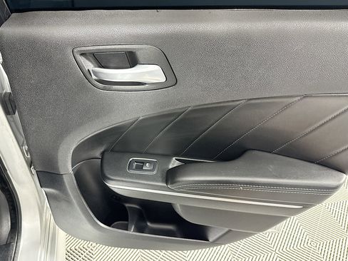 Used 2020 Dodge Charger R/T w/ Driver Convenience Group image 27