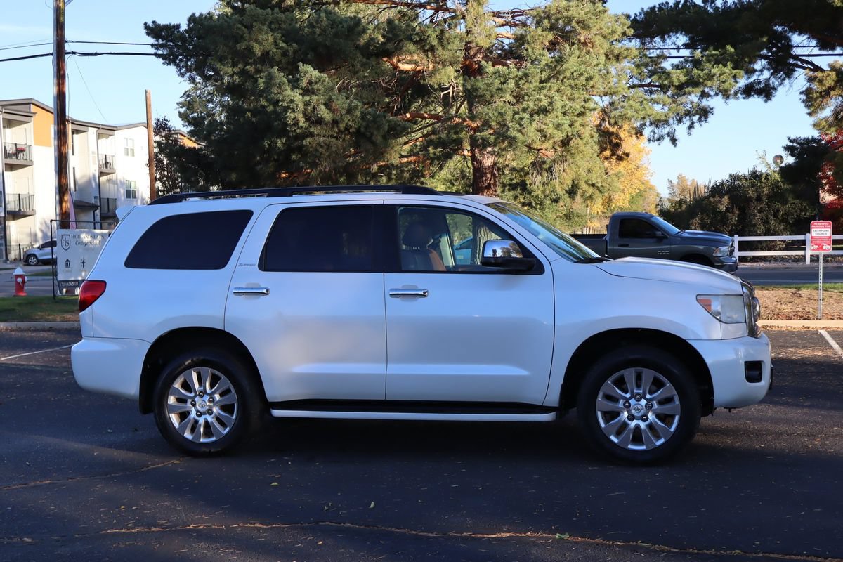 Used 2013 Toyota Sequoia Platinum AWD/4WD image 2