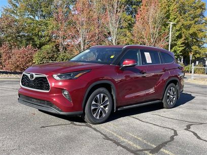 Used 2022 Toyota Highlander XLE