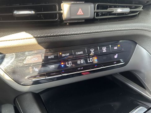 Used 2023 Buick Envision Preferred AWD/4WD image 24