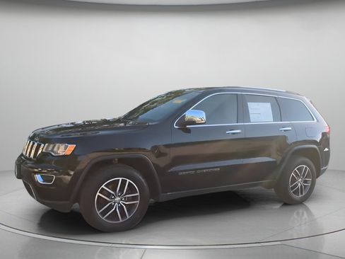 Used 2018 Jeep Grand Cherokee Limited AWD/4WD image 11
