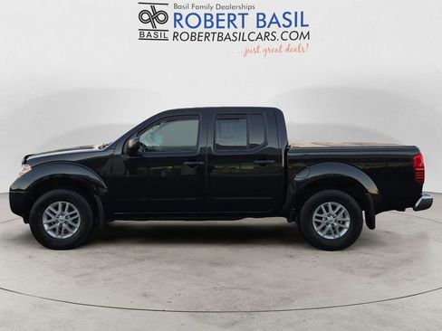 Used 2019 Nissan Frontier SV w/ Value Truck Package image 2