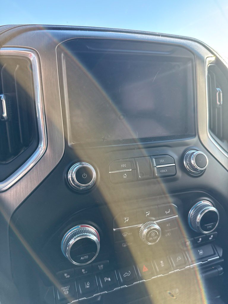 Used 2021 GMC Sierra 3500 Denali w/ Denali Ultimate Package AWD/4WD image 19