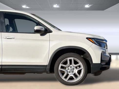 Used 2024 Honda Passport EX-L image 34