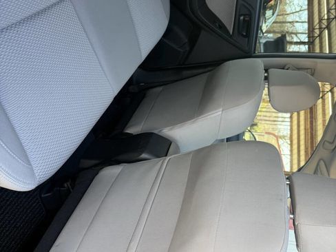 Used 2018 Subaru Forester 2.5i Premium image 22