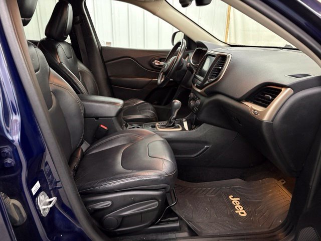 Used 2014 Jeep Cherokee Limited AWD/4WD image 25