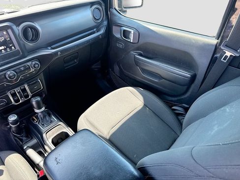 Used 2022 Jeep Wrangler Unlimited Sport AWD/4WD image 26