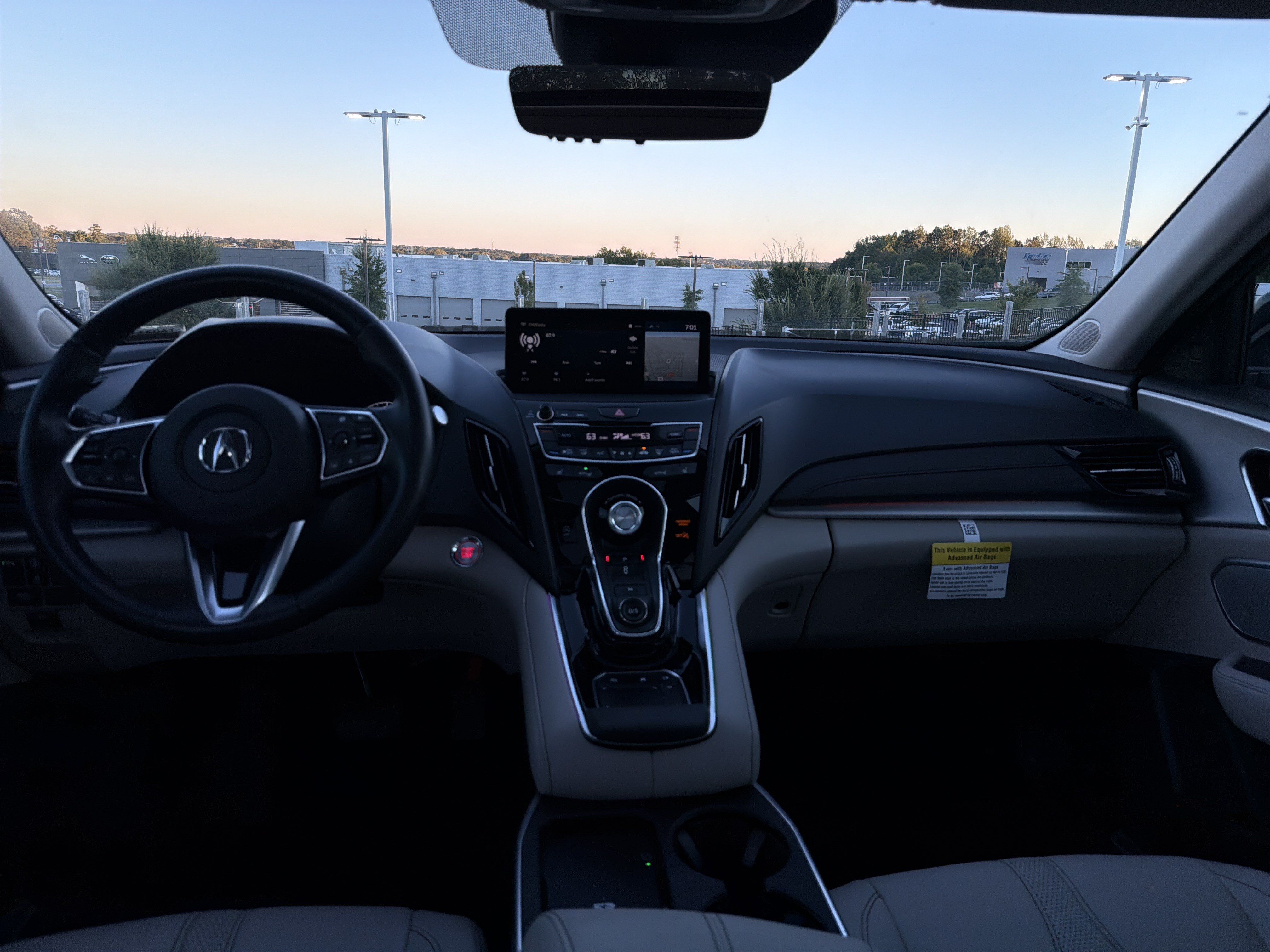 Used 2025 Acura RDX w/ Technology Package AWD/4WD image 29