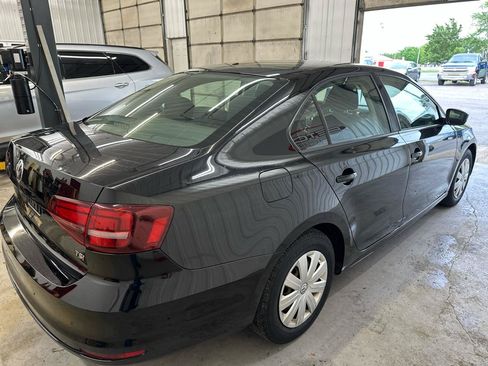 Used 2016 Volkswagen Jetta S FWD image 5