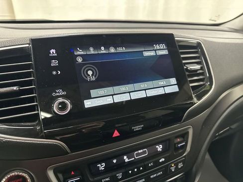 Used 2020 Honda Pilot EX-L image 11