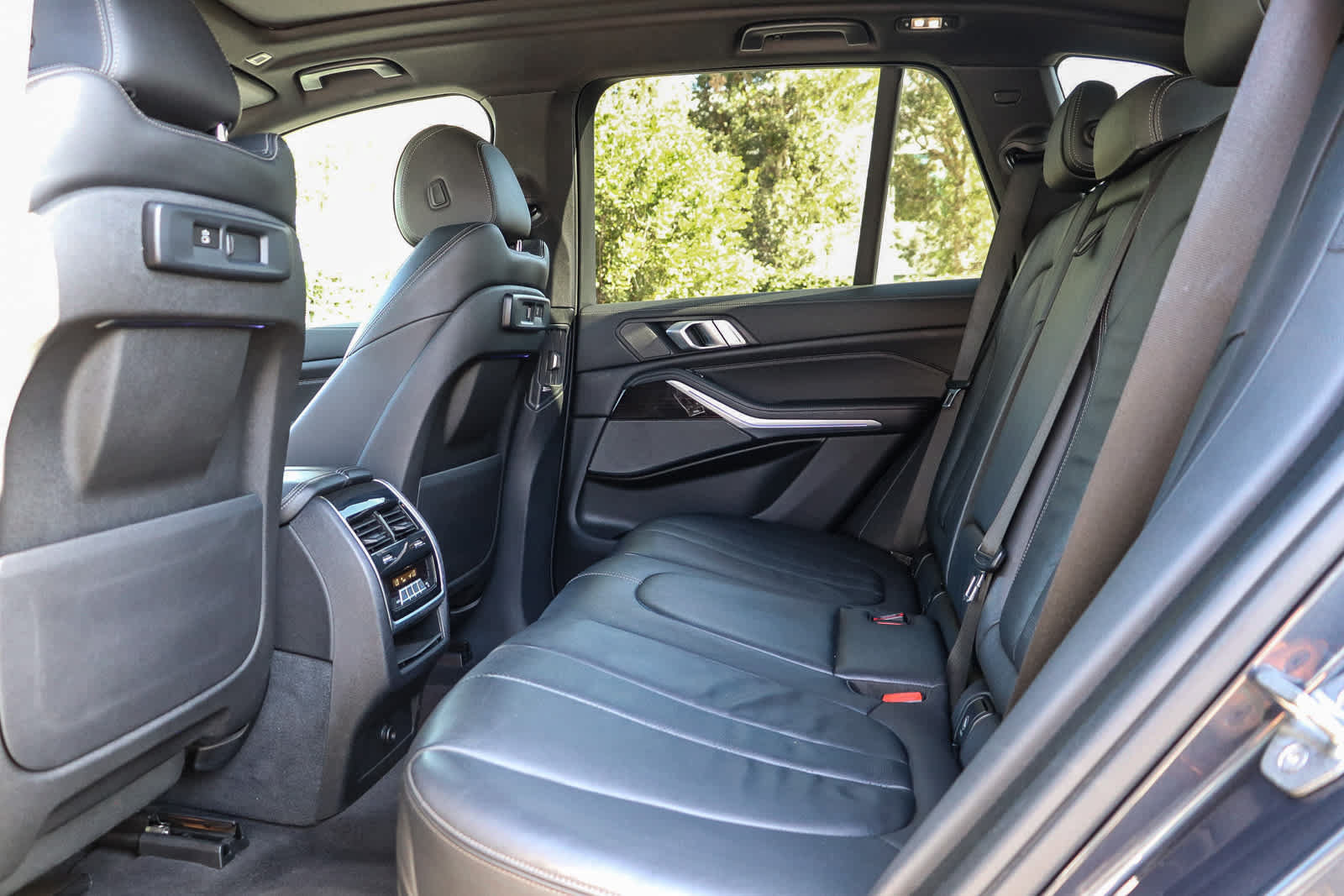 Used 2020 BMW X5 sDrive40i w/ Convenience Package RWD image 18