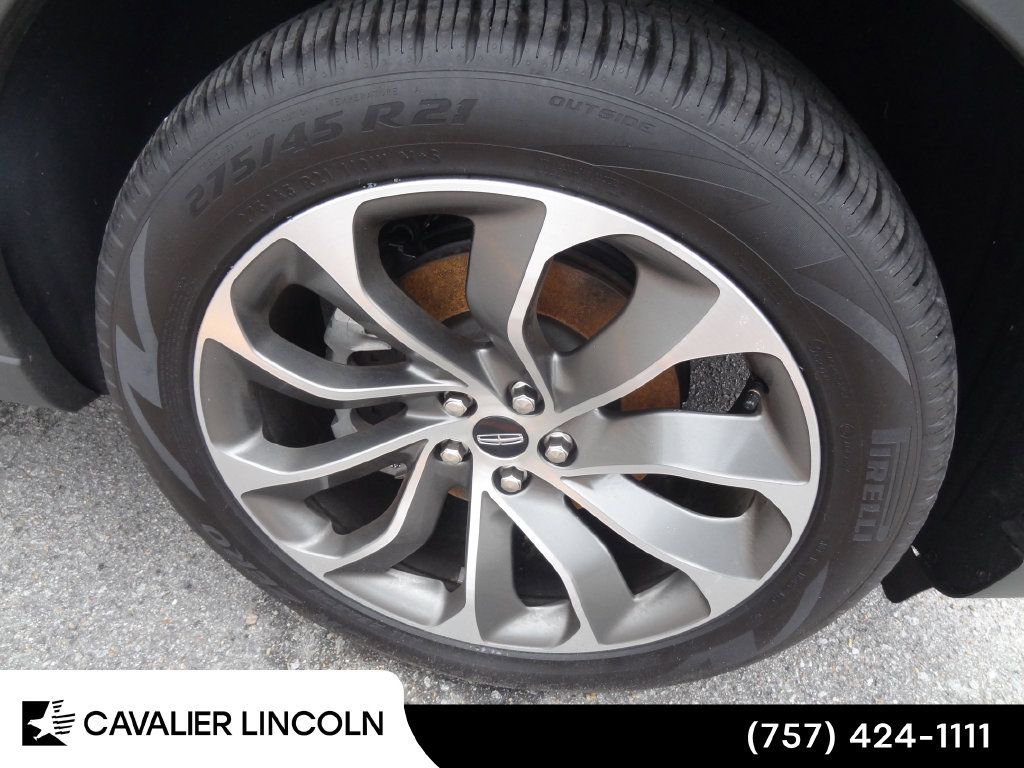 Used 2026 Lincoln Aviator AWD image 15