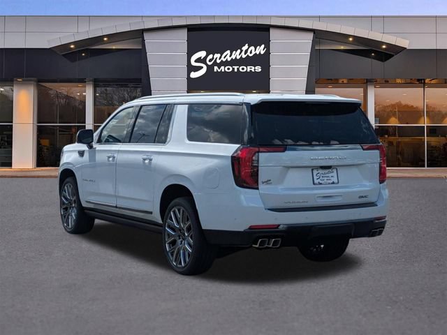 New 2026 GMC Yukon XL Denali Ultimate w/ LPO, Floor Liner Package AWD/4WD image 3