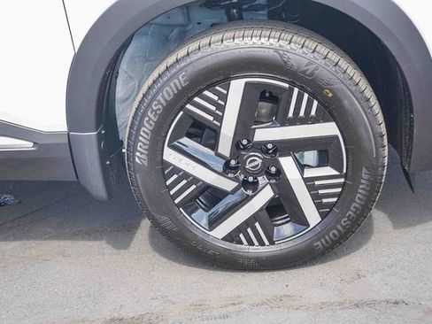 New 2026 Nissan Kicks SV image 10