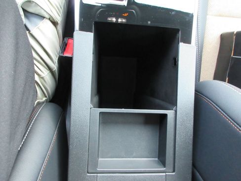 New 2027 Chevrolet Equinox ACTIV w/ Convenience Package III FWD image 29
