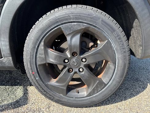 Used 2017 Honda HR-V EX-L image 24
