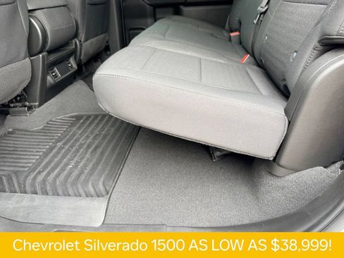 Used 2023 Chevrolet Silverado 1500 Custom AWD/4WD image 18