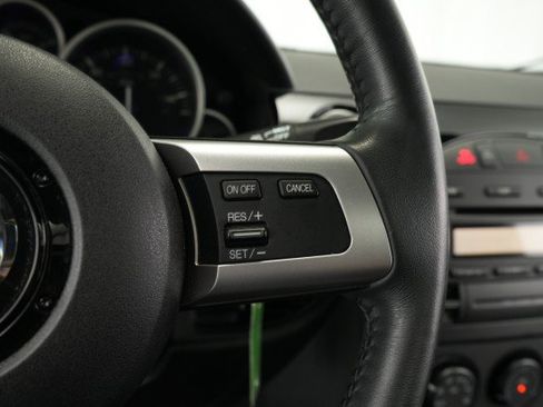 Used 2007 MAZDA MX-5 Miata Sport RWD image 36