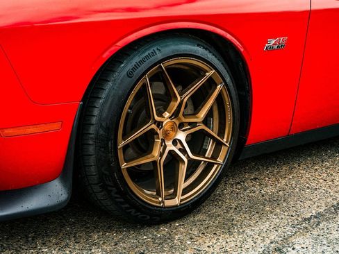 Used 2022 Dodge Challenger R/T w/ Blacktop Package RWD image 13