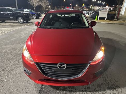 Used 2016 MAZDA MAZDA3 i Sport w/ Preferred Equipment Package image 2