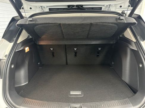 Used 2022 Buick Encore GX Essence w/ Experience Buick Package AWD/4WD image 24