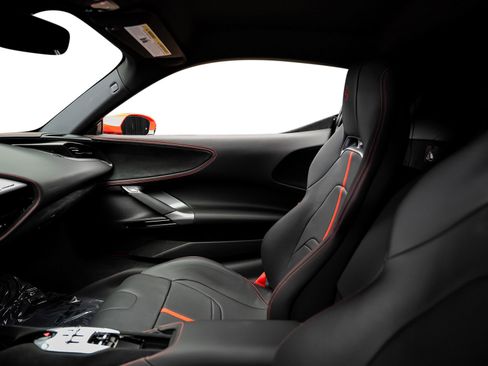 Used 2022 Ferrari SF90 Stradale image 63