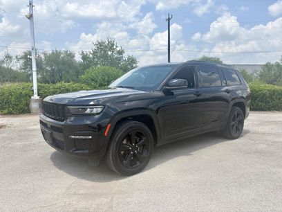 Used 2022 Jeep Grand Cherokee L Limited w/ Black Appearance Package