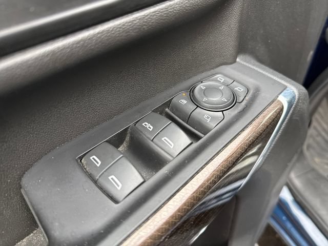 Used 2022 Chevrolet Silverado 3500 LT w/ Convenience Package AWD/4WD image 14