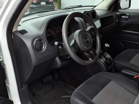 Used 2016 Jeep Patriot Sport w/ Power Value Group FWD image 14