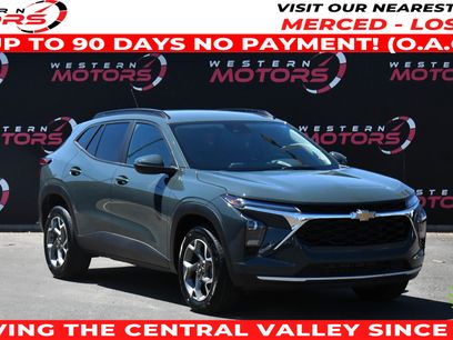 Used 2025 Chevrolet Trax LT