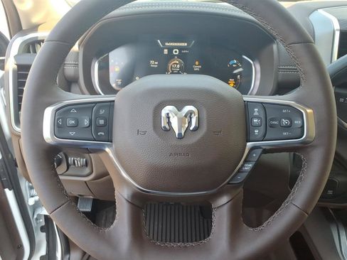 Used 2025 RAM 2500 Laramie AWD/4WD image 8