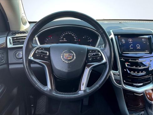 Used 2016 Cadillac SRX Luxury image 5