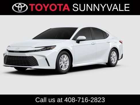 Used 2020 Toyota Camry LE w/ Carpet Mat Package FWD image 1