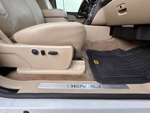 Used 2011 GMC Sierra 1500 Denali w/ LPO, Protection Package image 32