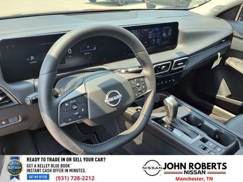 Certified 2026 Nissan Sentra SV w/ SV Convenience Package FWD image 4