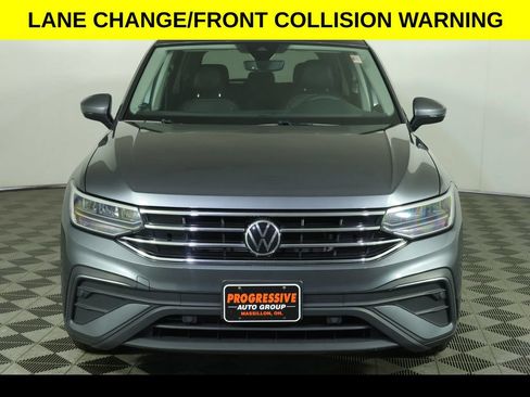 Used 2022 Volkswagen Tiguan SE AWD/4WD image 10
