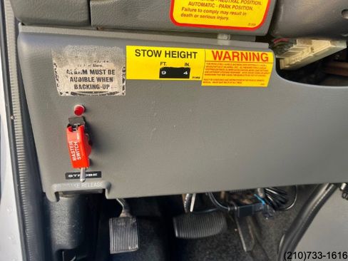 Used 2006 Ford E-350 and Econoline 350 Super Duty image 20