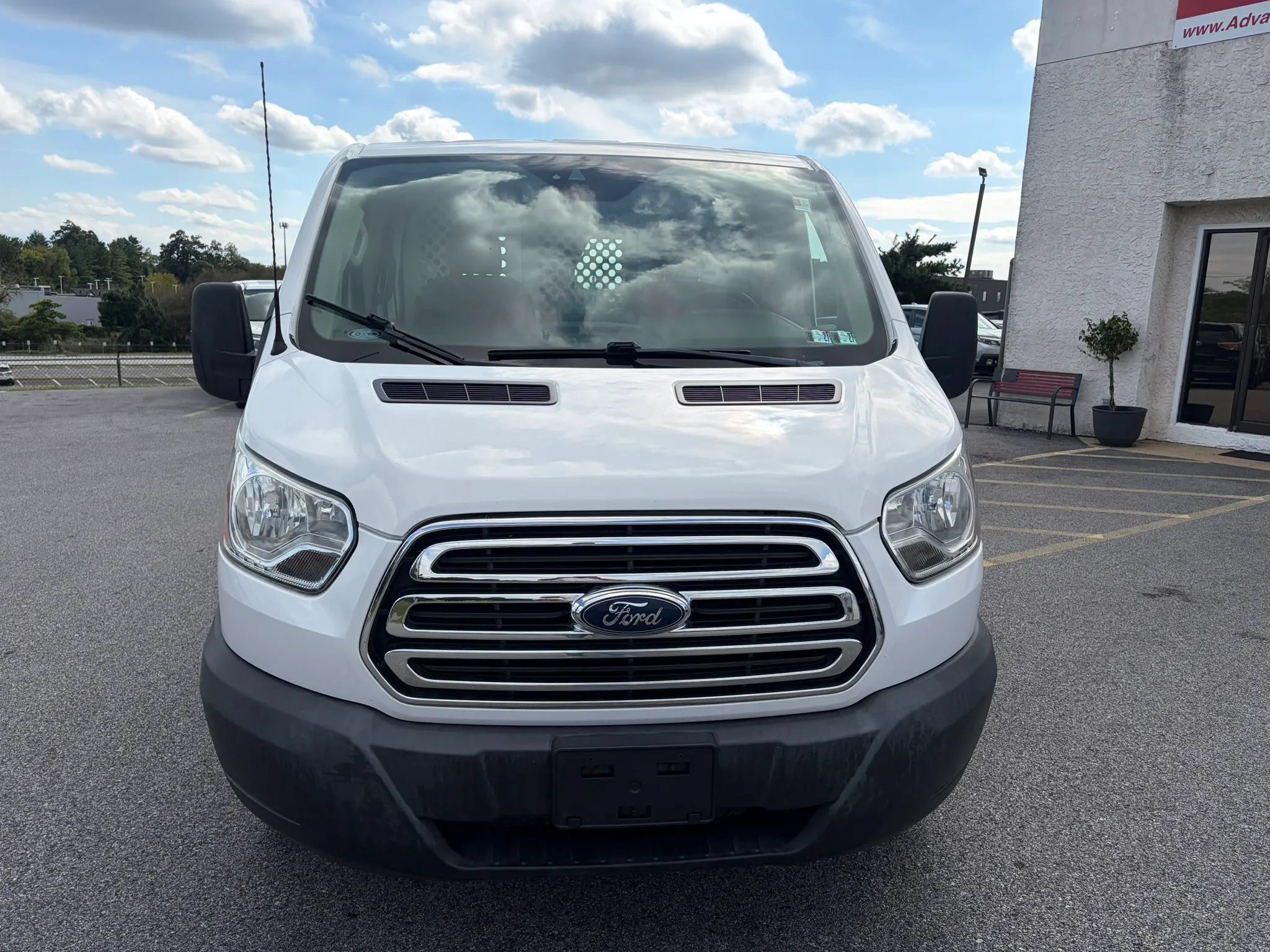 Used 2016 Ford Transit 250 130 Low Roof w/ Exterior Upgrade Package RWD image 14