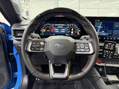 Used 2024 Ford Mustang GT Premium image 13