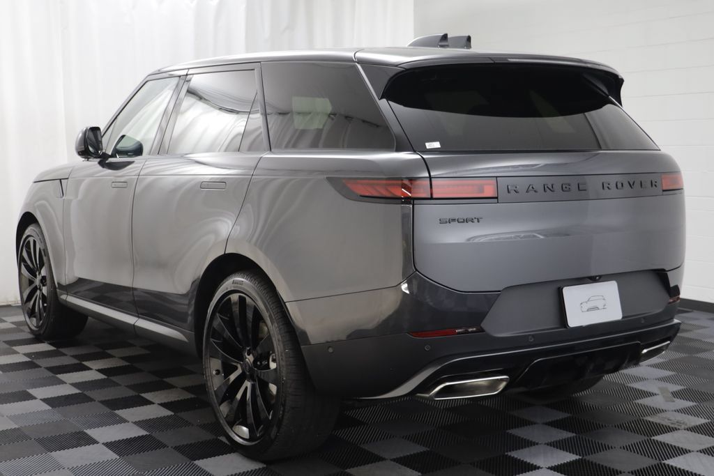New 2026 Land Rover Range Rover Sport SE AWD/4WD image 16