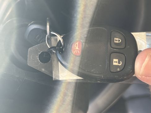 Used 2021 Chevrolet Express 3500 w/ Power Convenience Package image 32