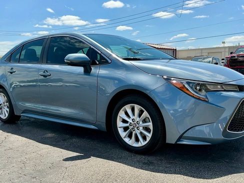 Used 2020 Toyota Corolla XLE FWD image 7