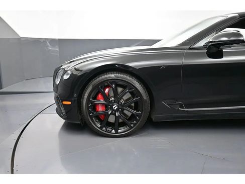 Certified 2023 Bentley Continental GT V8 AWD/4WD image 6