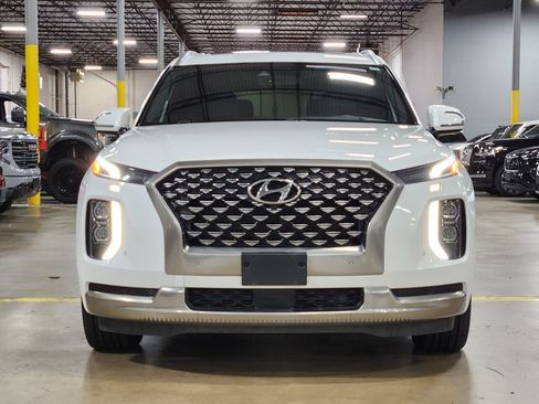 Used 2022 Hyundai Palisade Calligraphy w/ Cargo Package FWD image 2