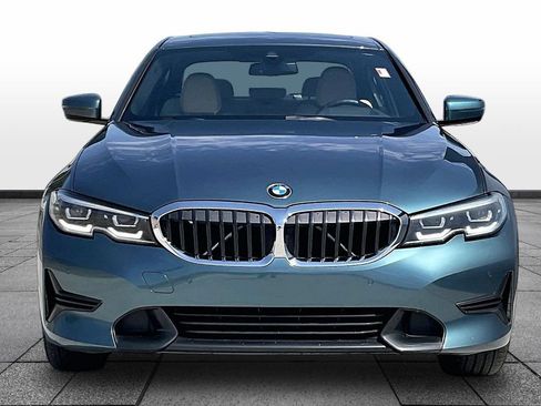 Used 2020 BMW 330i xDrive Sedan w/ Premium Package AWD/4WD image 3