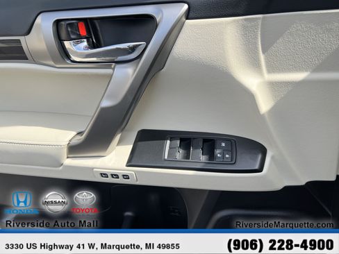 Used 2022 Lexus GX 460 Premium AWD/4WD image 24