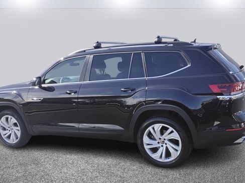 Used 2023 Volkswagen Atlas SE image 6