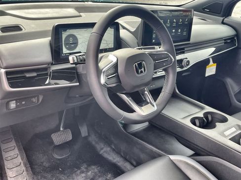 New 2026 Honda Prologue Touring image 13