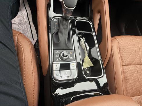 Used 2023 Kia Telluride EX X-Line image 21