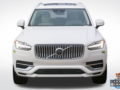Used 2022 Volvo XC90 T8 Inscription w/ Advanced Package image 2